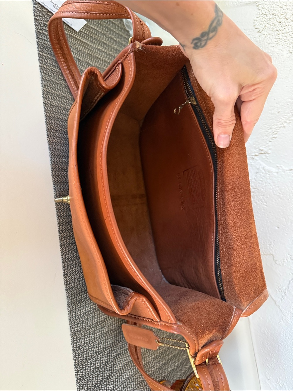 Vintage Coach Rambler - Picture 9 of 17